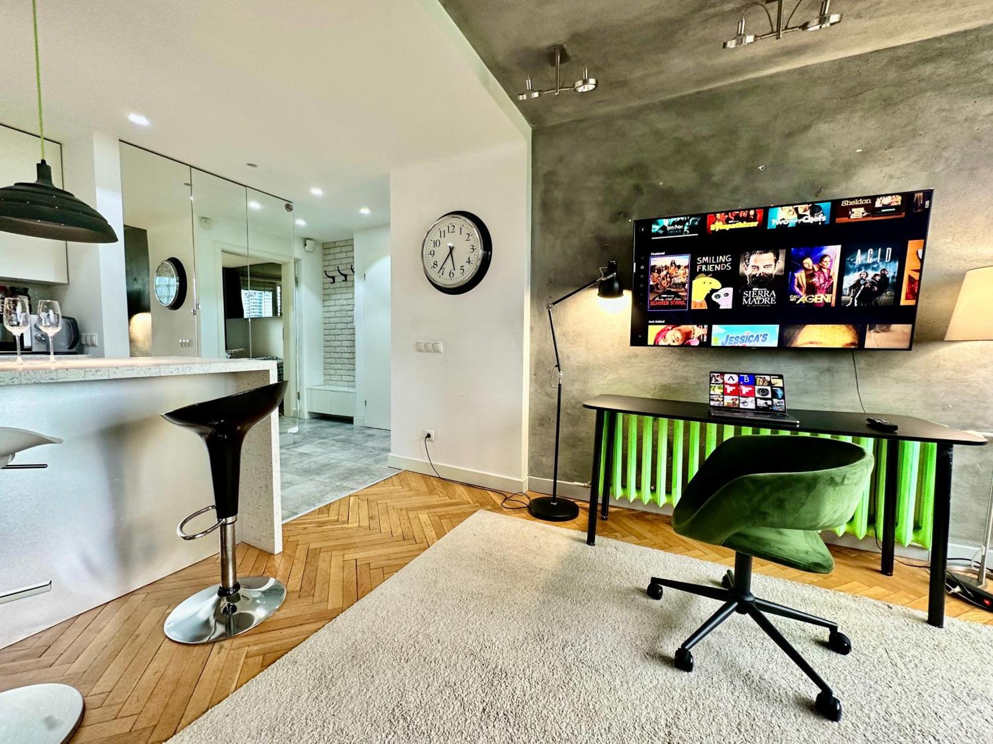 Palace 2 Wifi 600 Mbs 55'Tv Netflix Hbo 2Xmetro Appletv 华沙 外观 照片